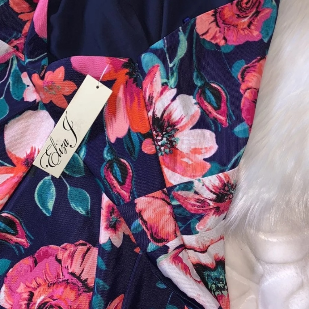Eliza J Ruched One Shoulder Dress - Picture 2 of 5